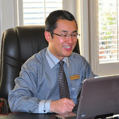 Dr. Felix Zhang